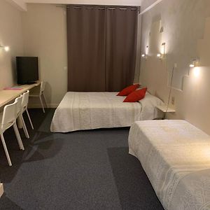 Chambre Double avec Accès aux Personnes Handicapées